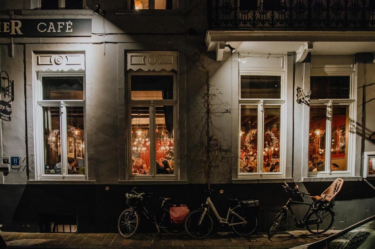 Rose Red Bruges